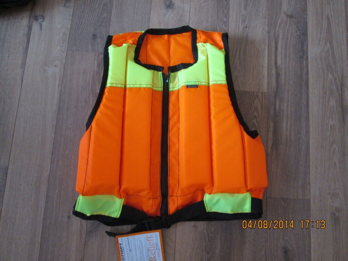Спасательный жилет "Пляж" (размер 36-40)