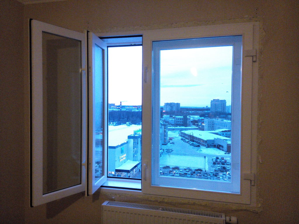Двойное окно купить. Финские окна skaala. Двойные пластиковые окна. Пластиковые окна финские двойные. Двойная рама окна.