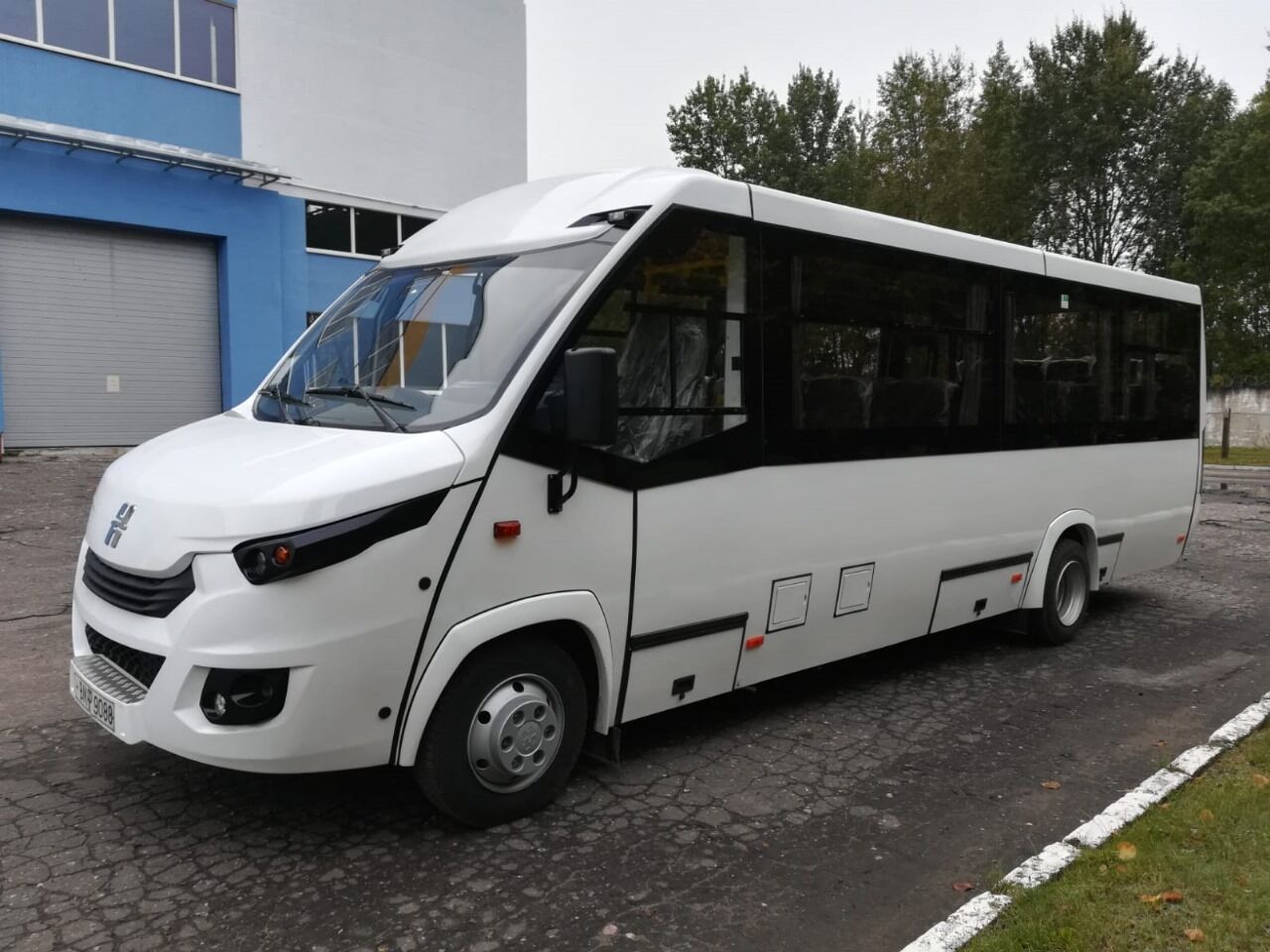 Автобус Неман-420423-501 «Пригородный»