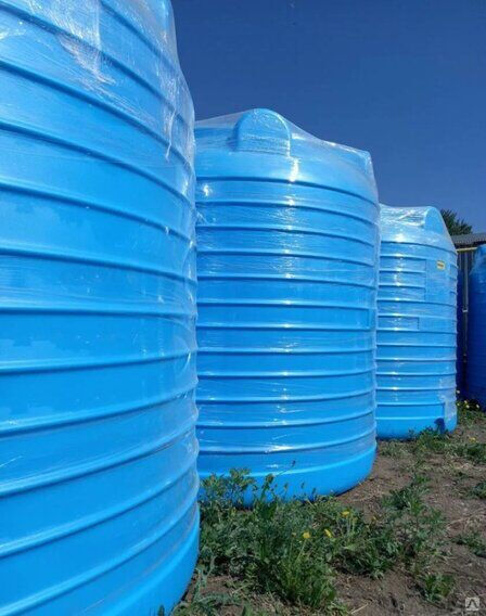 Емкость пластиковая цилиндрическая 2000 литров для водоснабжения и полива 16