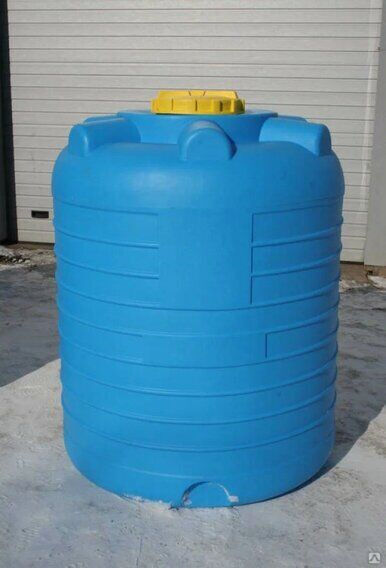 Емкость пластиковая цилиндрическая 2000 литров для водоснабжения и полива 18