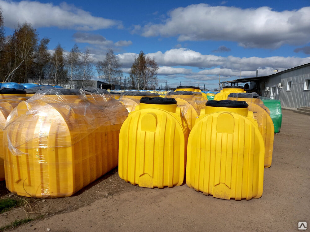 Резервуар пластиковый усиленный 1000 литров для канализации