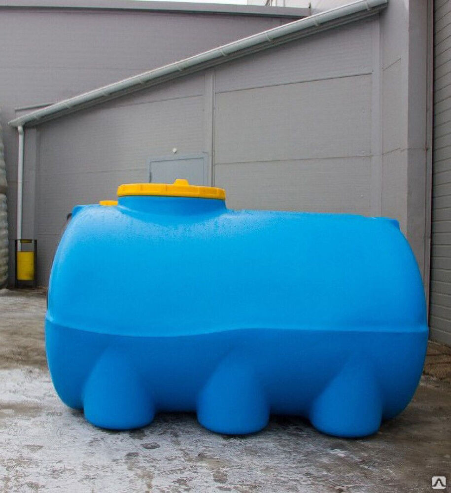 Бак пластиковый цилиндрический 3000 л для воды