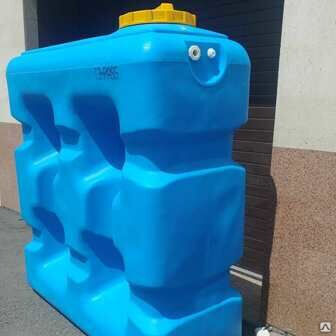 Бак пластиковый прямоугольный 2000л для воды