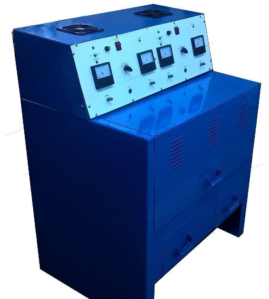 Шкаф зарядно-разрядный, 4-х канальный ЗУ-3 (2)