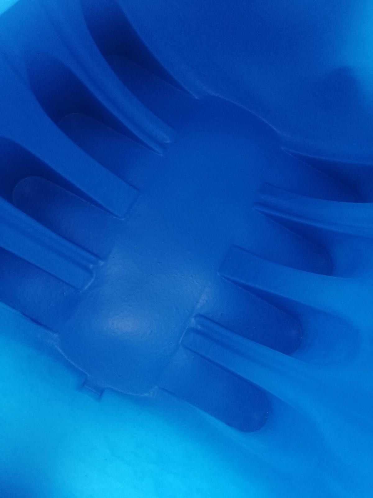 Ёмкость для воды пластиковая овально-горизонтальная 5000 л синяя Aquaplast 14