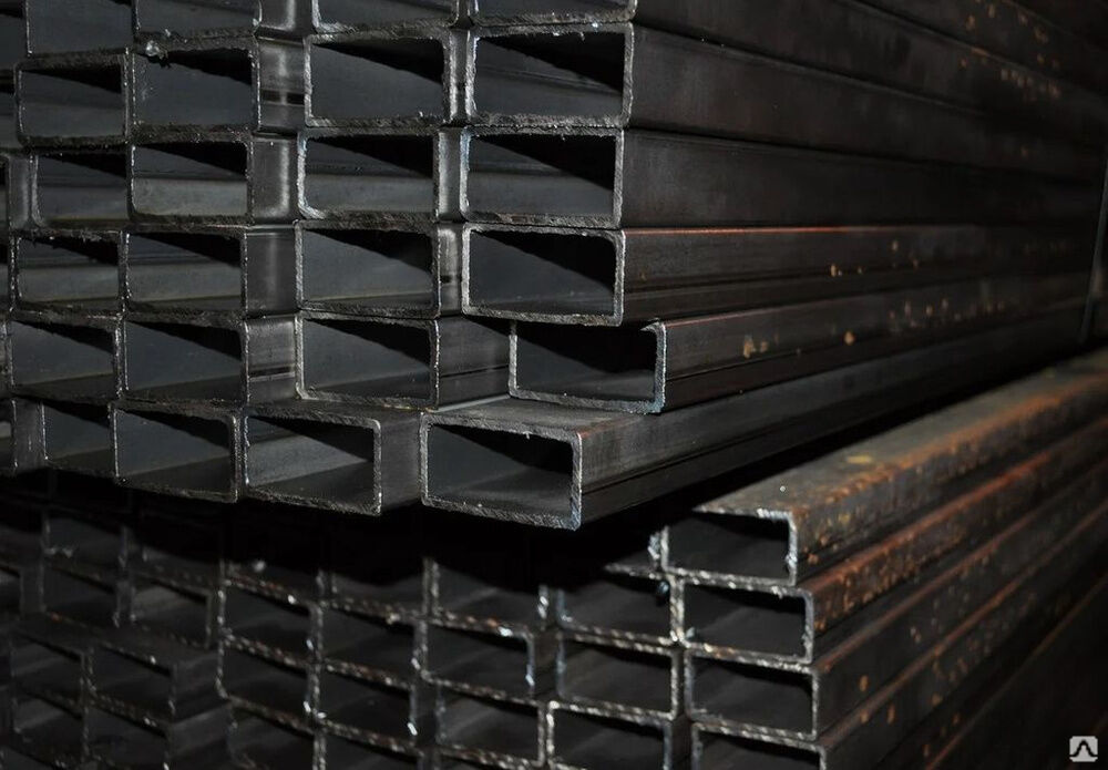 Купить Труба профильная прямоугольная 40х20х1.5 мм 08пс оптом в Минске